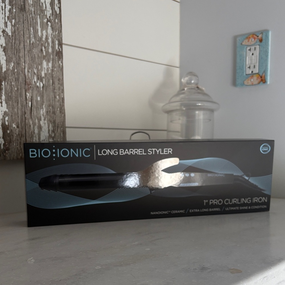 Bio Ionic Long Barrel Styler 1" Pro Curling Iron - Black